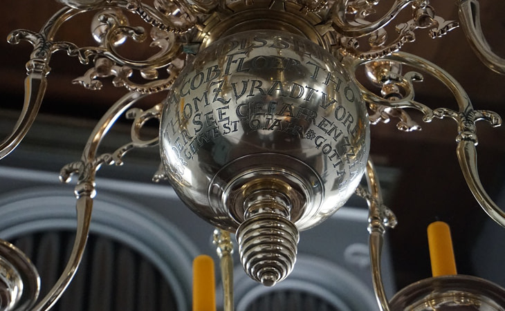 How To Identify Chandelier Manufacturers